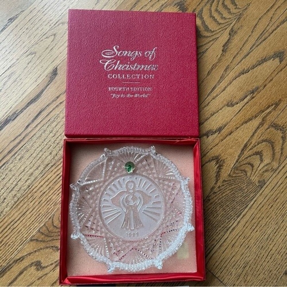Waterford Crystal Dish Plate Christmas Songs of Christmas Made in Ireland in Box
